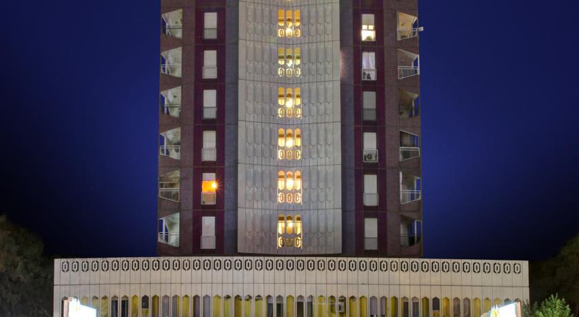 Hotel Regina ลินญาโน ซับเบียโดโร ภายนอก รูปภาพ
